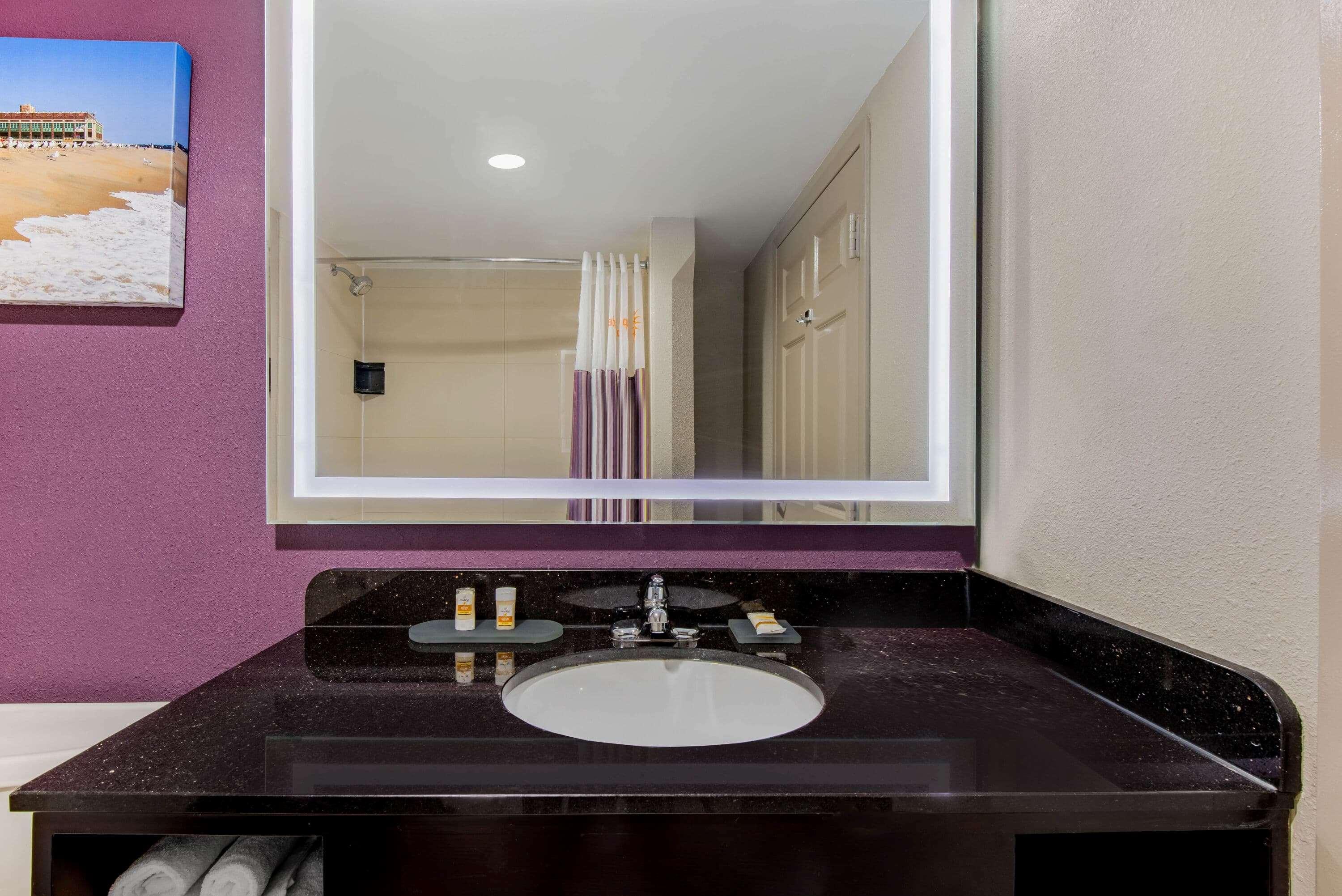 La Quinta Inn By Wyndham West Long Branch Nj Shore Area מראה חיצוני תמונה