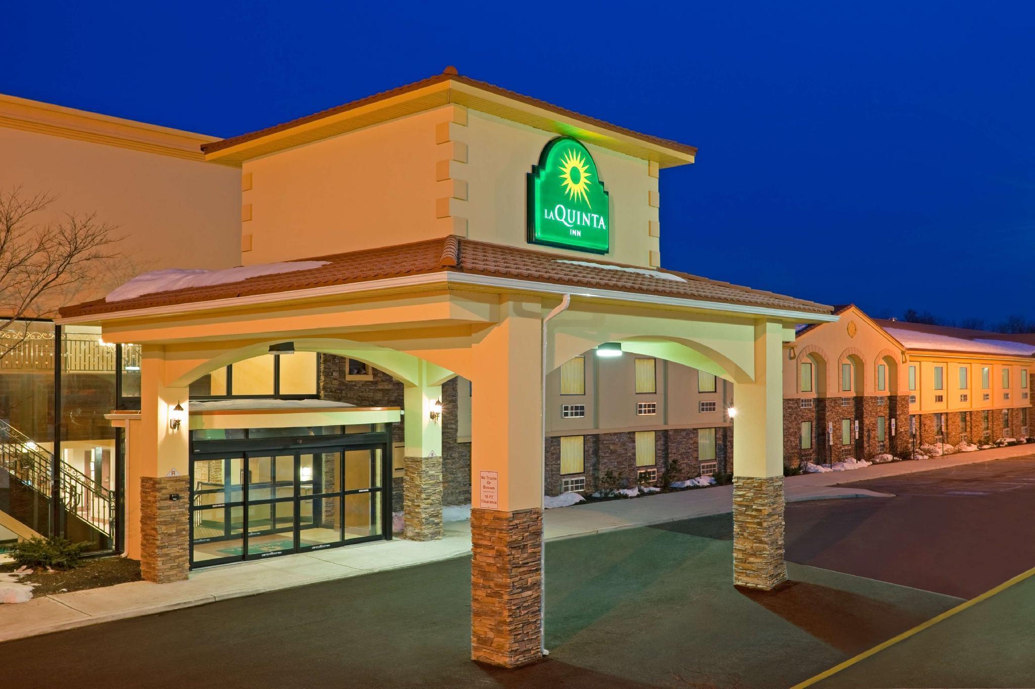 La Quinta Inn By Wyndham West Long Branch Nj Shore Area מראה חיצוני תמונה