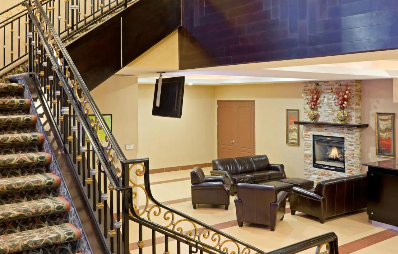 La Quinta Inn By Wyndham West Long Branch Nj Shore Area מראה חיצוני תמונה